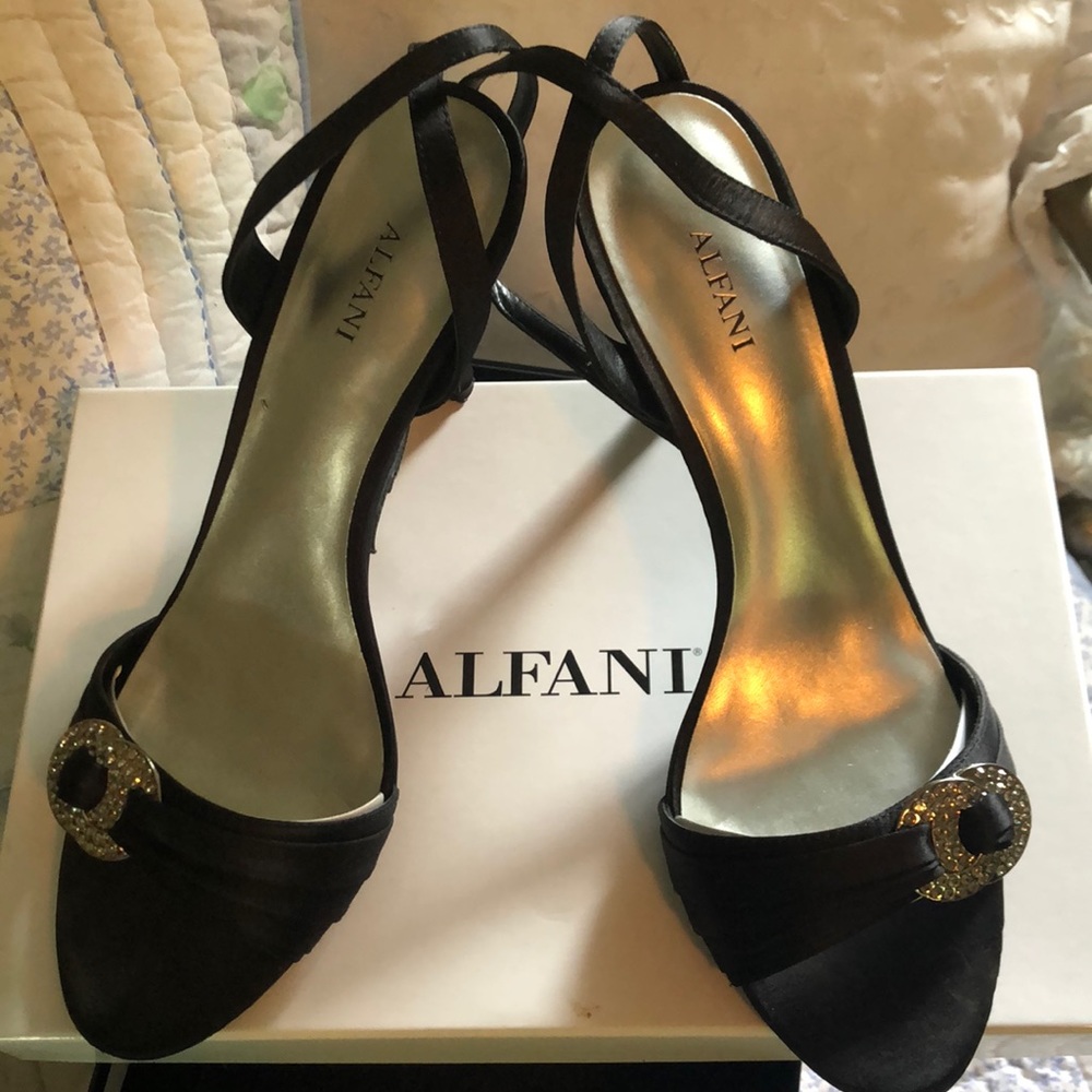 9.5 Alfani heels in black satin with rhinestones